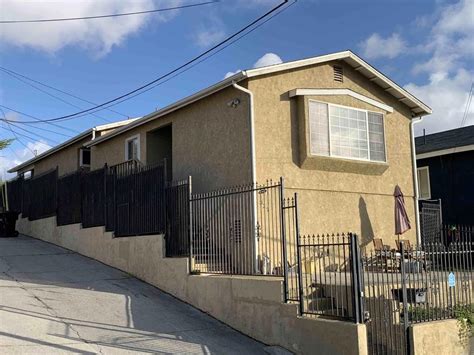 327 S 38Th Street San Diego Ca 92113 For Sale