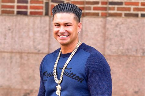 49 Facts About Pauly D Facts Net