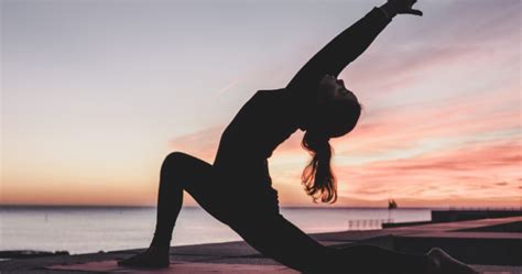 5 At Home Health And Wellness Tips From Yoga Teacher Lia Carr Beaut Ie