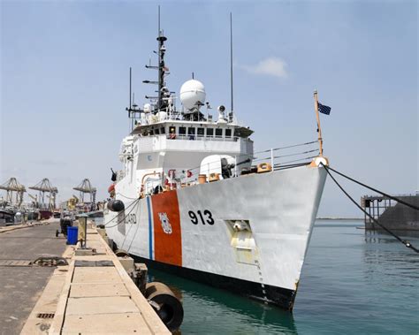 A Day In The Life Of The Coast Guard Cutter Mohawk Youtube