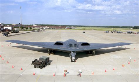 5 B2 Bomber Facts