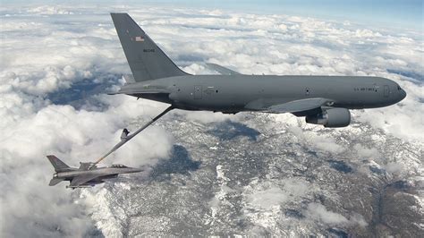 Air To Air Refueling Aircraft