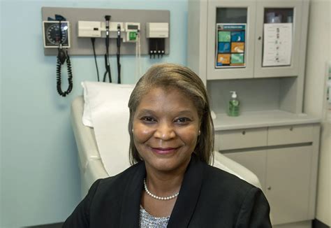 Alum Brings Family Medicine Approach To Student Health Vcu School Of