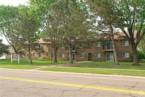 Apple Valley Villa Apartments