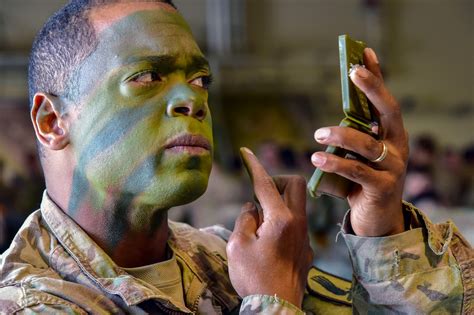 Apply Face Paint Army Regulation