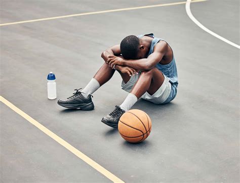 Athletes With Mental Health Struggles