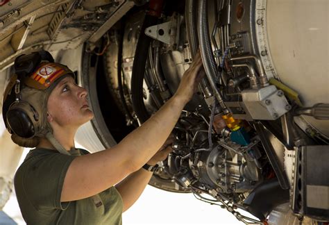 5 Marine Aviation Mechanic Tips