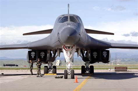 B 1 Lancer Indonesia