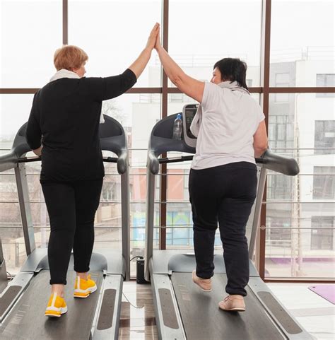 Best Treadmill Walking Workouts To Keep You Pumped