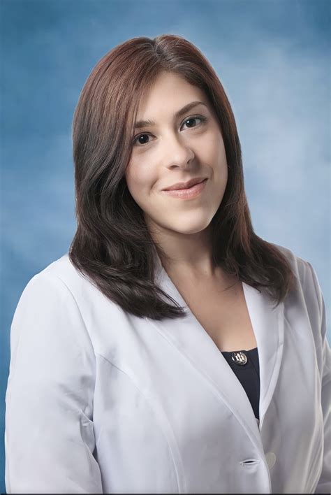 Cape Coral Podiatrist Dr Yanine M Velasquez Dpm