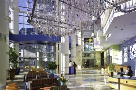 Carolinas Medical Center Atrium