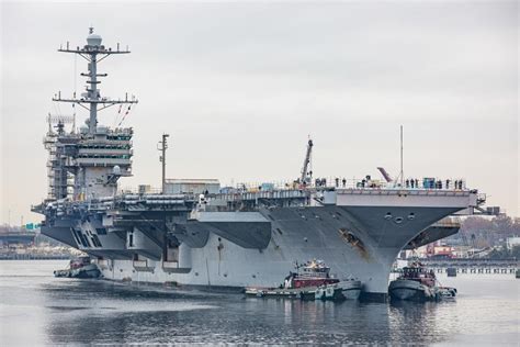 Carrier Uss Harry S Truman Enters Norfolk Yard For Overdue Repairs