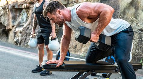 Chris Hemsworth S Thor Love And Thunder Workout Routine