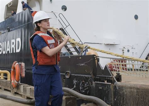 Coast Guard Q A Do Men And Women Do The Same Jobs In The Coast Guard