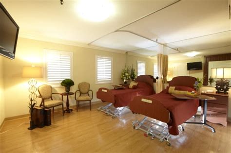 Coventry Court Health Center Skilled Nursing Rehabilitation Therapy Healthcare Anaheim Ca