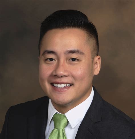 Dr Nguyen Del Rio Tx