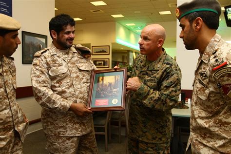 Dvids Images United Arab Emirates Presidential Guard Visit 1St Marine Division Units Image 3 Of 5