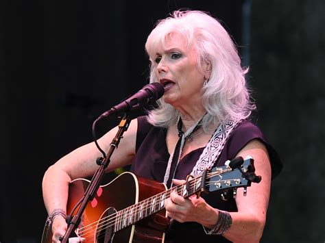 Emmylou Harris Images