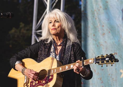 Emmylou Harris News