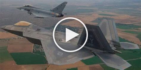 Eurofighter Vs 22 Raptor