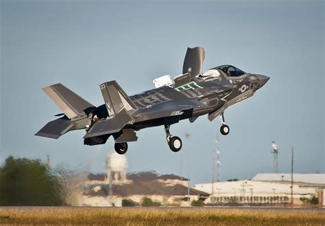 F 35B Short Takeoff