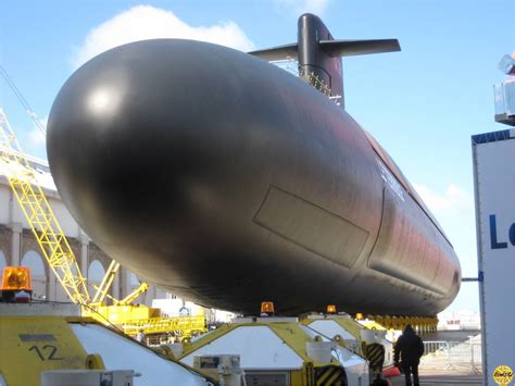 French Triomphant Class Ballistic Missile Submarine Ssbn Le Terrible 1502 1127 Warshipporn