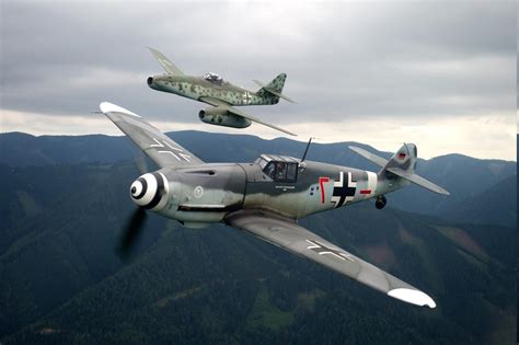 5 WW2 German Jets