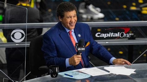 Greg Gumbel Longtime Sports Broadcaster Dies At 78 Kesq