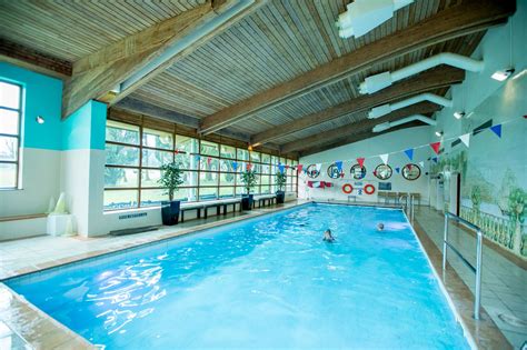 Gyms With Swimming Pools Nearby