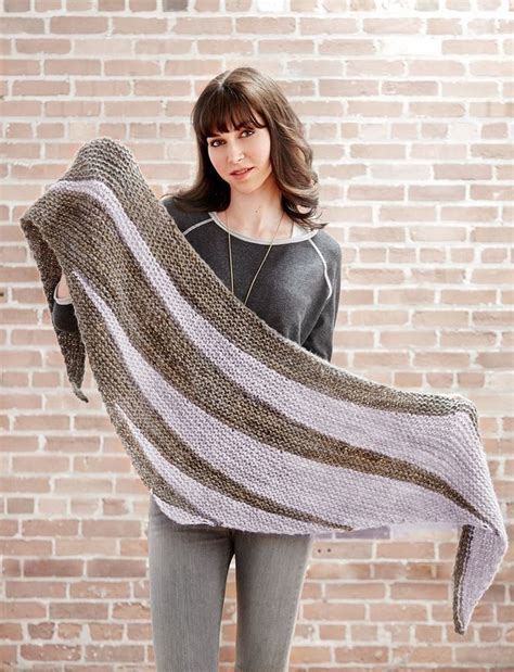 How To Knit A Shawl 8 Easy Patterns For Beginners