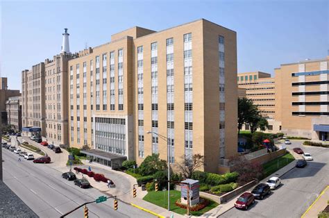 Indiana University Health Methodist Hospital Indianapolis-1