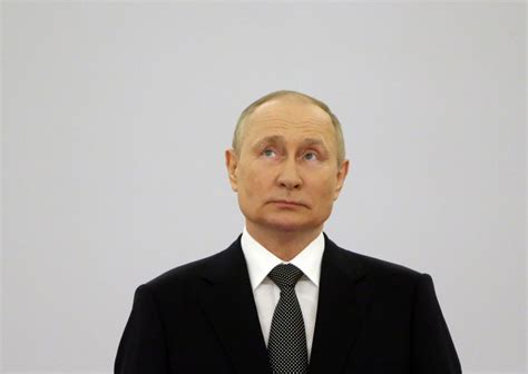 Is Vladimir Putin Dying Of Cancer Despite Rife Rumors Evidence Runs Scarce