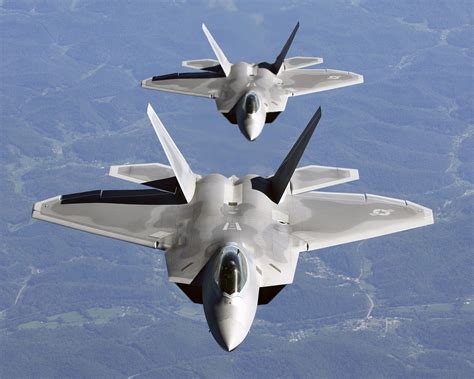 Lockheed Martin F-22 Raptor-2