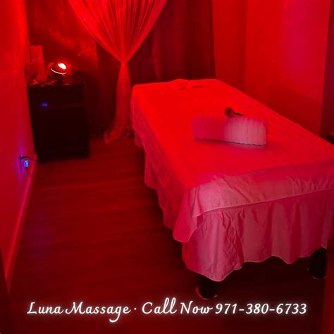 Luna Massage Portland Oregon