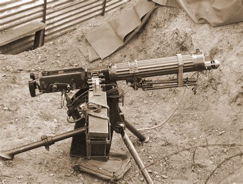 5 WW1 Machine Gun Facts