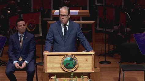 Mike Braun Inaugurated As Indiana Amp 39 S 52Nd Governor Whas11 Com