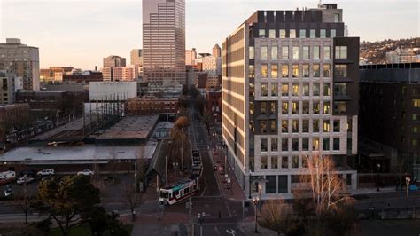 Multnomah County Mid County Health Center