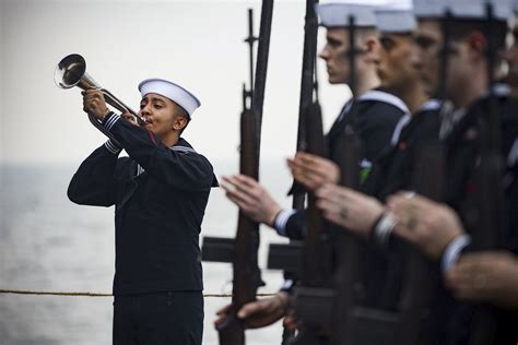 Navy Taps Class Online