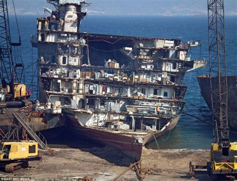 New Uk Aircraft Carriers Scrapped