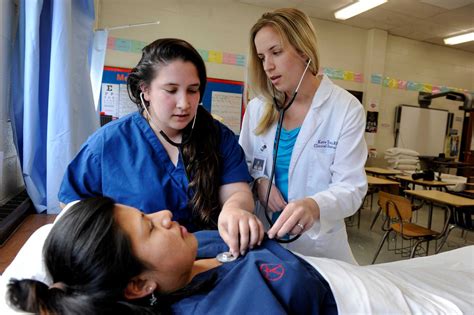 Nursing School For High Students