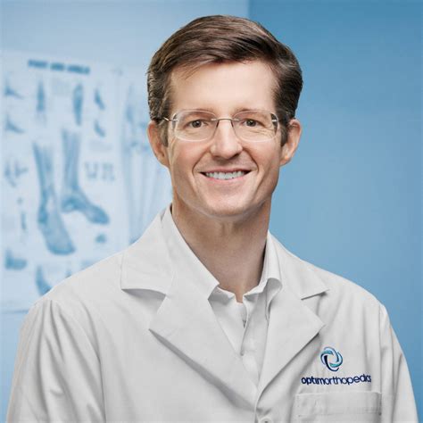 Orthopedic Spine Specialist Near Me