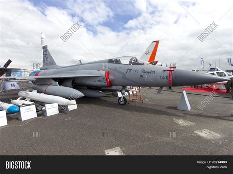 Pakistan Jf 17 Fighter Image Photo Free Trial Bigstock