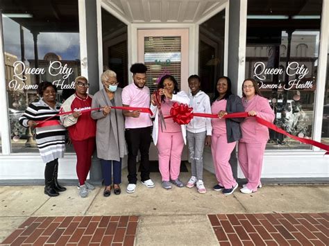 Queen City Women S Health Holds Ribbon Cutting Ceremony The Selma Times Journal The Selma