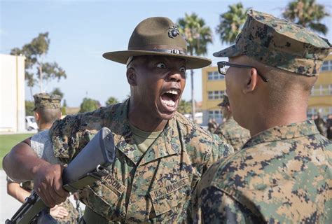 Recruits At Boot Camp Getting Some Extra Personal Space Over Covid 19 Concerns