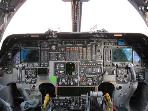 Rockwell B 1 Lancer Cockpit