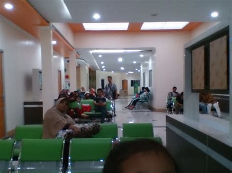 Sequoia Hospital Jam Buka