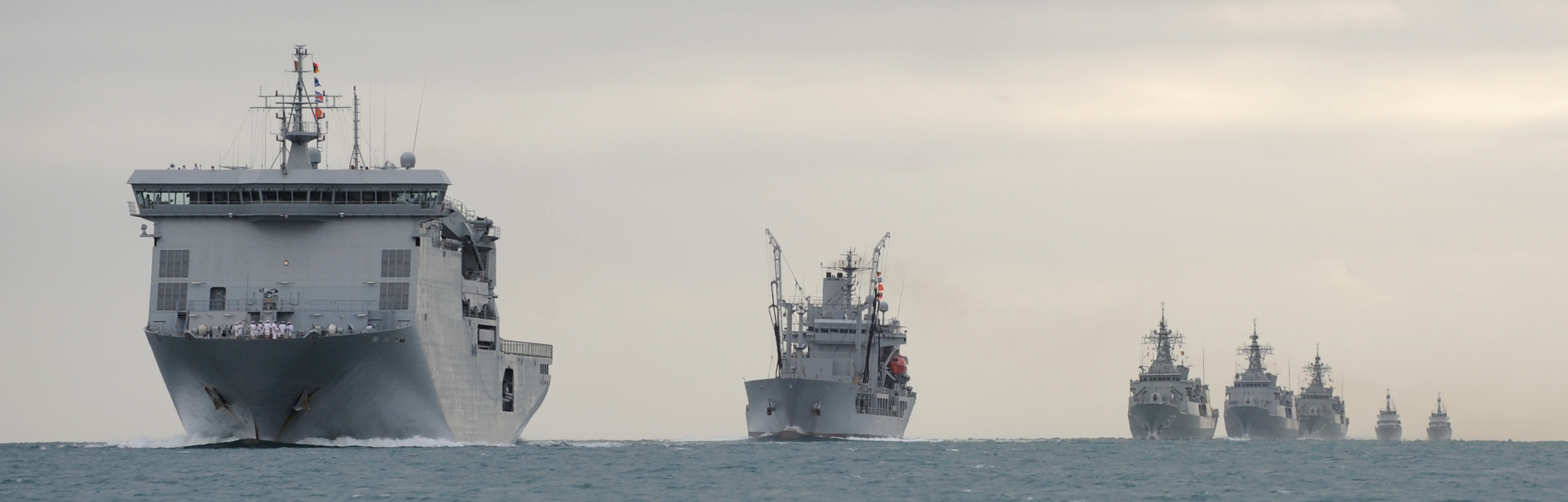 Seven Navy Ships Enter Auckland Harbour Jpg A Fleet Of Seven Ships Enters Auckland Harbour New