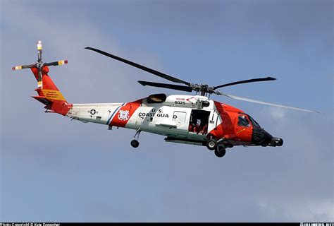 Sikorsky Hh 60J Jayhawk S 70B 5 Usa Coast Guard Aviation Photo 0870771 Airliners Net