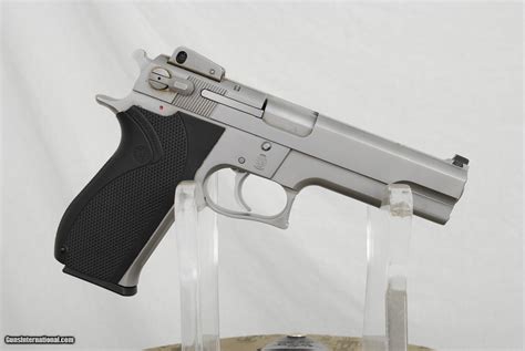 Smith And Wesson 4506 Capacity