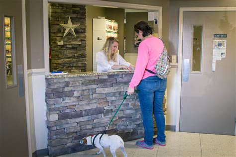 Tour Animal Health Care Center